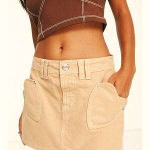 NWOT ASOS Design Petite Heart Pocket Skirt 8